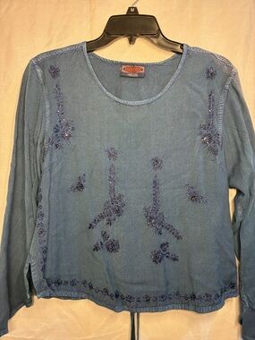 Blue Embroidered Women’s Long-Sleeve Top